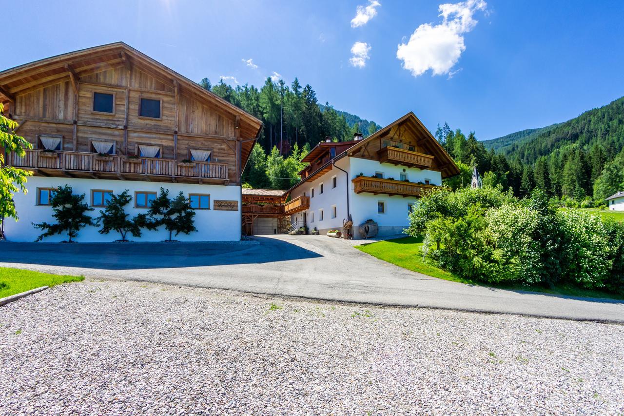Weliserhof Brunico Exterior foto